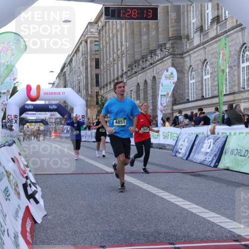 07.09.2025 - BARMER Alsterlauf Strokosch-Dieckow http://msf.ph/oto/8726284 07.09.2025 10:28:11 Ziel 2441, 3003, 4851, 6301 meine-sportfotos.de