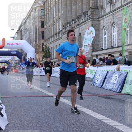 07.09.2025 - BARMER Alsterlauf Strokosch-Dieckow http://msf.ph/oto/8726286 07.09.2025 10:28:11 Ziel 2441, 3003, 4851, 6301 meine-sportfotos.de