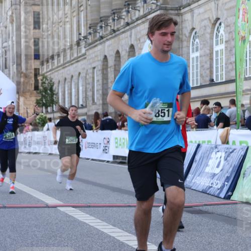 07.09.2025 - BARMER Alsterlauf Strokosch-Dieckow http://msf.ph/oto/8726287 07.09.2025 10:28:12 Ziel 2441, 3003, 4851, 6301 meine-sportfotos.de