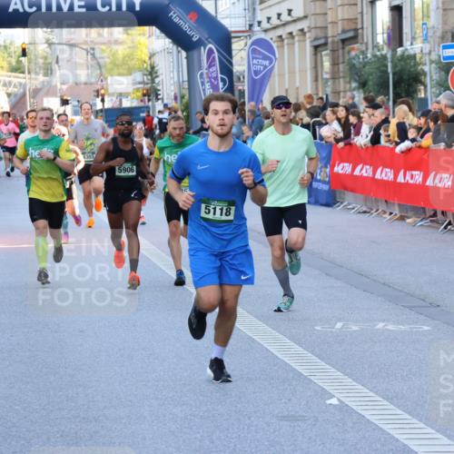 07.09.2025 - BARMER Alsterlauf Strokosch-Dieckow http://msf.ph/oto/8726294 07.09.2025 09:42:47 Ziel 2059, 2176, 3572, 3890, 4146, 4963, 5192, 5449, 8270 meine-sportfotos.de