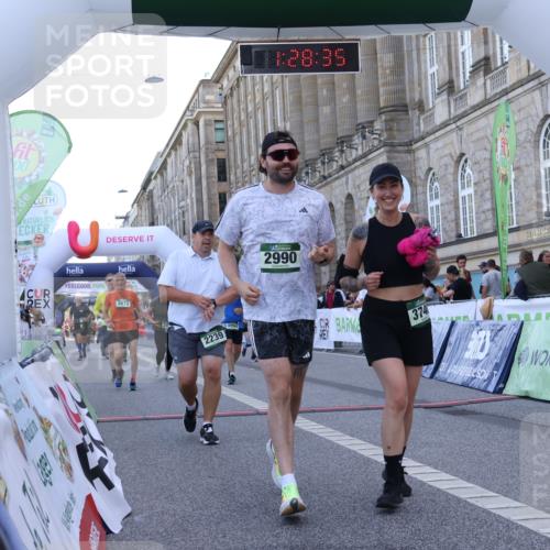 07.09.2025 - BARMER Alsterlauf Strokosch-Dieckow http://msf.ph/oto/8726307 07.09.2025 10:28:33 Ziel 2135, 2136, 2239, 2990, 3746, 3872, 4994, 5097, 5098 meine-sportfotos.de
