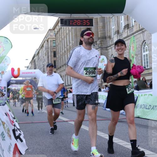 07.09.2025 - BARMER Alsterlauf Strokosch-Dieckow http://msf.ph/oto/8726308 07.09.2025 10:28:33 Ziel 2135, 2136, 2239, 2990, 3746, 3872, 4994, 5097, 5098 meine-sportfotos.de