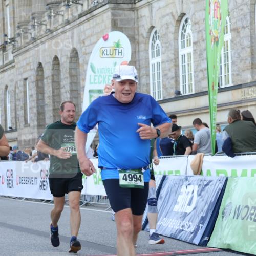 07.09.2025 - BARMER Alsterlauf Strokosch-Dieckow http://msf.ph/oto/8726319 07.09.2025 10:28:37 Ziel 2135, 2136, 2239, 3872, 4994, 5097, 5098, 5275, 5276 meine-sportfotos.de