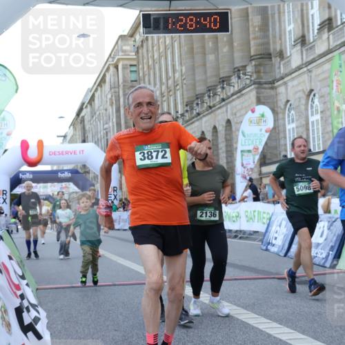 07.09.2025 - BARMER Alsterlauf Strokosch-Dieckow http://msf.ph/oto/8726323 07.09.2025 10:28:38 Ziel 2135, 2136, 2239, 3872, 4994, 5097, 5098, 5275, 5276, 5668, 5669, 6224 meine-sportfotos.de