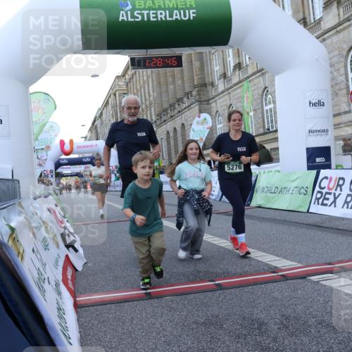 07.09.2025 - BARMER Alsterlauf Strokosch-Dieckow http://msf.ph/oto/8726337 07.09.2025 10:28:44 Ziel 5275, 5276, 5668, 5669, 6224 meine-sportfotos.de