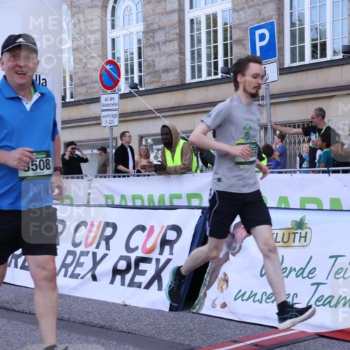07.09.2025 - BARMER Alsterlauf Strokosch-Dieckow http://msf.ph/oto/8726362 07.09.2025 10:28:57 Ziel 2069, 2070, 2771, 2848, 3508 meine-sportfotos.de