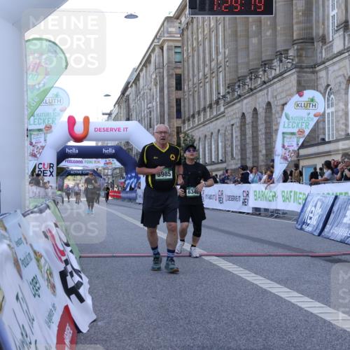07.09.2025 - BARMER Alsterlauf Strokosch-Dieckow http://msf.ph/oto/8726411 07.09.2025 10:29:17 Ziel 2052, 2714, 4804, 5222, 5755, 5985, 6346 meine-sportfotos.de