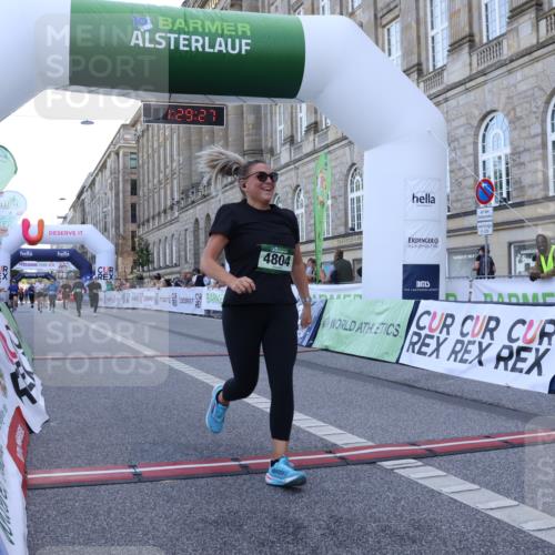 07.09.2025 - BARMER Alsterlauf Strokosch-Dieckow http://msf.ph/oto/8726428 07.09.2025 10:29:26 Ziel 3457, 3560, 4201, 4804 meine-sportfotos.de