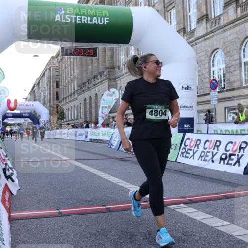 07.09.2025 - BARMER Alsterlauf Strokosch-Dieckow http://msf.ph/oto/8726430 07.09.2025 10:29:26 Ziel 3457, 3560, 4201, 4804 meine-sportfotos.de