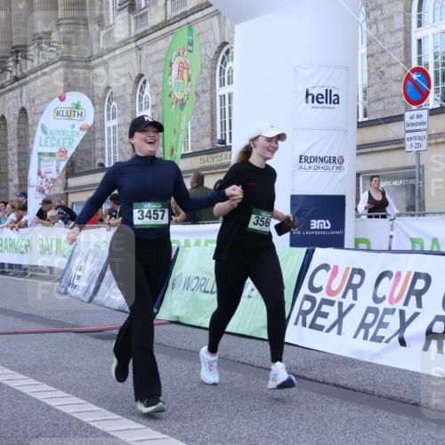 07.09.2025 - BARMER Alsterlauf Strokosch-Dieckow http://msf.ph/oto/8726438 07.09.2025 10:29:32 Ziel 3457, 3542, 3553, 3560, 4201 meine-sportfotos.de