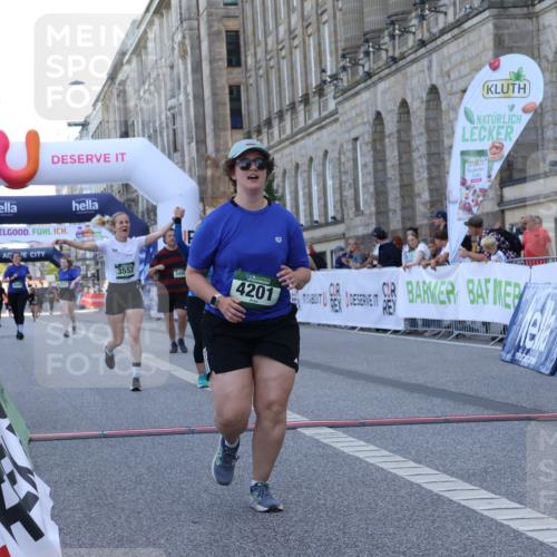 07.09.2025 - BARMER Alsterlauf Strokosch-Dieckow http://msf.ph/oto/8726441 07.09.2025 10:29:34 Ziel 3457, 3495, 3542, 3553, 3560, 4201 meine-sportfotos.de