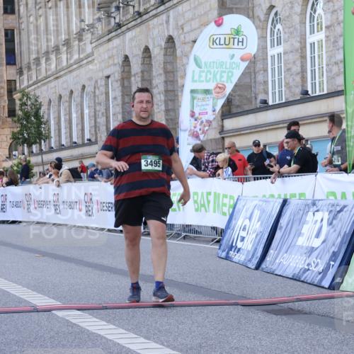 07.09.2025 - BARMER Alsterlauf Strokosch-Dieckow http://msf.ph/oto/8726455 07.09.2025 10:29:39 Ziel 3495, 3542, 3553, 4000, 4004 meine-sportfotos.de