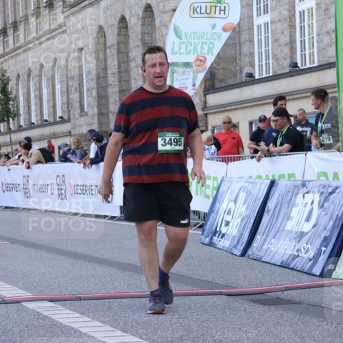 07.09.2025 - BARMER Alsterlauf Strokosch-Dieckow http://msf.ph/oto/8726456 07.09.2025 10:29:40 Ziel 3495, 3542, 3553, 4000, 4004 meine-sportfotos.de