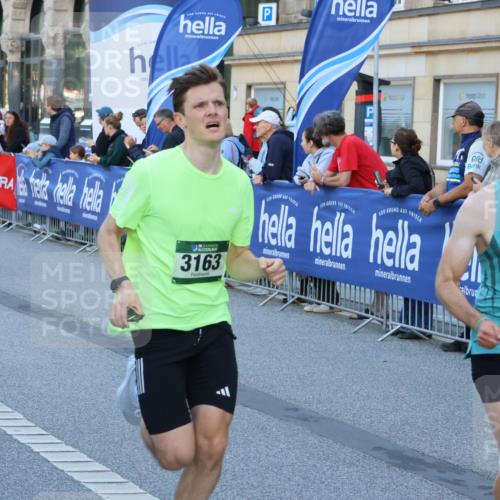 07.09.2025 - BARMER Alsterlauf Strokosch-Dieckow http://msf.ph/oto/8726458 07.09.2025 09:41:51 Ziel 3690, 5120, 5763, 6013, 6066, 8025, 8358, 8389 meine-sportfotos.de