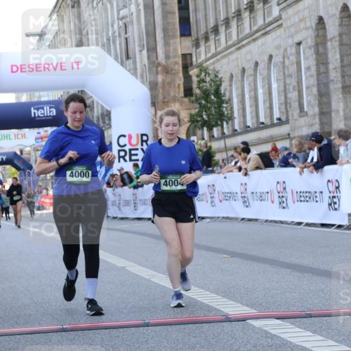 07.09.2025 - BARMER Alsterlauf Strokosch-Dieckow http://msf.ph/oto/8726460 07.09.2025 10:29:42 Ziel 3495, 4000, 4004 meine-sportfotos.de