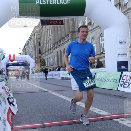 07.09.2025 - BARMER Alsterlauf Strokosch-Dieckow http://msf.ph/oto/8726484 07.09.2025 10:29:57 Ziel 2486, 2877, 3141, 3165, 5071 meine-sportfotos.de