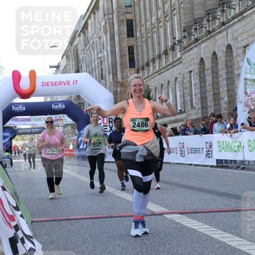 07.09.2025 - BARMER Alsterlauf Strokosch-Dieckow http://msf.ph/oto/8726491 07.09.2025 10:30:05 Ziel 2382, 2486, 3287, 4584, 5071, 6087 meine-sportfotos.de