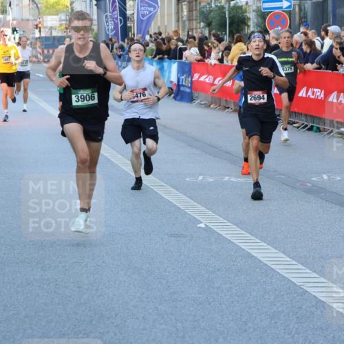 07.09.2025 - BARMER Alsterlauf Strokosch-Dieckow http://msf.ph/oto/8726514 07.09.2025 09:41:39 Ziel 2106, 2250, 3405, 4687, 5583, 5828, 6013, 6066, 8358 meine-sportfotos.de
