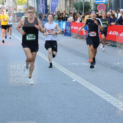 07.09.2025 - BARMER Alsterlauf Strokosch-Dieckow http://msf.ph/oto/8726517 07.09.2025 09:41:39 Ziel 2106, 2250, 3405, 4687, 5583, 5828, 6013, 6066, 8358 meine-sportfotos.de
