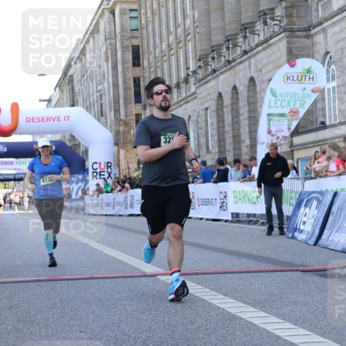 07.09.2025 - BARMER Alsterlauf Strokosch-Dieckow http://msf.ph/oto/8726532 07.09.2025 10:30:48 Ziel 4126 meine-sportfotos.de