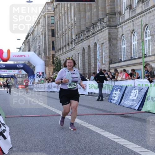 07.09.2025 - BARMER Alsterlauf Strokosch-Dieckow http://msf.ph/oto/8726567 07.09.2025 10:31:28 Ziel 4624 meine-sportfotos.de