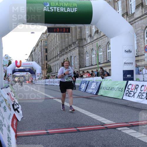 07.09.2025 - BARMER Alsterlauf Strokosch-Dieckow http://msf.ph/oto/8726568 07.09.2025 10:31:29 Ziel 4624 meine-sportfotos.de