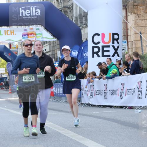 07.09.2025 - BARMER Alsterlauf Strokosch-Dieckow http://msf.ph/oto/8726589 07.09.2025 10:31:54 Ziel 4388, 5537, 5599 meine-sportfotos.de
