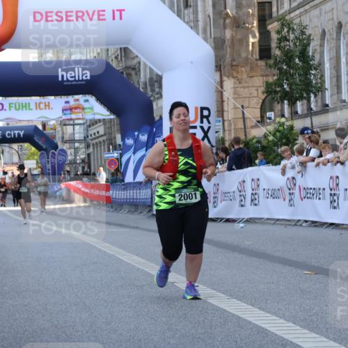 07.09.2025 - BARMER Alsterlauf Strokosch-Dieckow http://msf.ph/oto/8726610 07.09.2025 10:32:07 Ziel 2001 meine-sportfotos.de