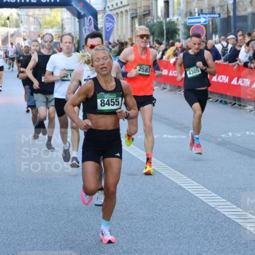 07.09.2025 - BARMER Alsterlauf Strokosch-Dieckow http://msf.ph/oto/8726620 07.09.2025 09:40:58 Ziel 2098, 3097, 3517, 4632, 4692, 5161, 5716, 5878, 8499 meine-sportfotos.de