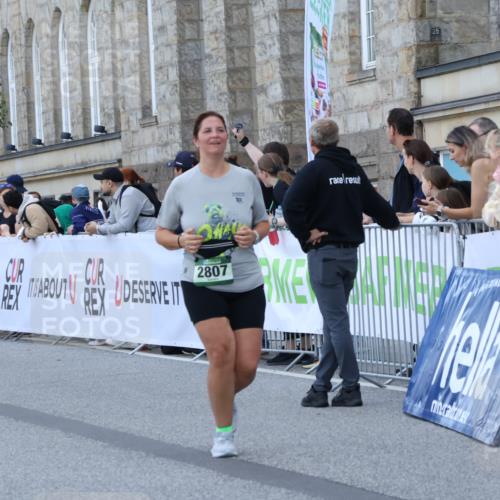 07.09.2025 - BARMER Alsterlauf Strokosch-Dieckow http://msf.ph/oto/8726640 07.09.2025 10:32:37 Ziel 2807, 3686 meine-sportfotos.de