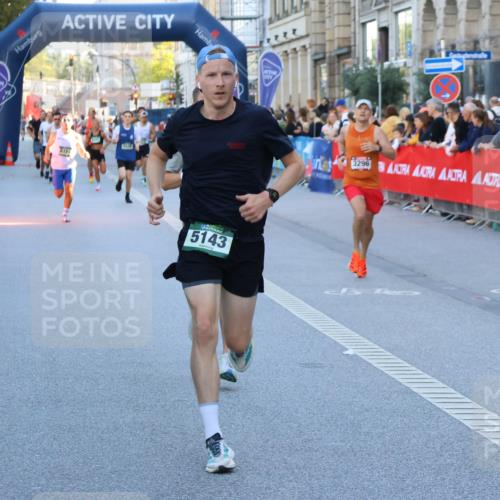 07.09.2025 - BARMER Alsterlauf Strokosch-Dieckow http://msf.ph/oto/8726665 07.09.2025 09:40:47 Ziel 3097, 3516, 3852, 4692, 8232 meine-sportfotos.de