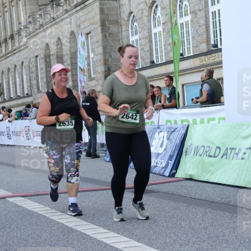 07.09.2025 - BARMER Alsterlauf Strokosch-Dieckow http://msf.ph/oto/8726670 07.09.2025 10:32:50 Ziel 1145, 2420, 2427, 2635, 3307 meine-sportfotos.de