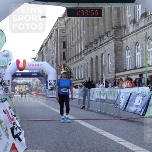 07.09.2025 - BARMER Alsterlauf Strokosch-Dieckow http://msf.ph/oto/8726705 07.09.2025 10:33:56 Ziel 3898 meine-sportfotos.de