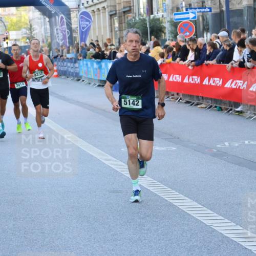 07.09.2025 - BARMER Alsterlauf Strokosch-Dieckow http://msf.ph/oto/8726716 07.09.2025 09:40:28 Ziel 2017, 2583, 2677, 3296, 4005, 4305, 4307, 4498, 5143, 5210, 5392, 5525, 5528, 5635, 6104, 6307, 8232, 8424, 8435, 8455 meine-sportfotos.de