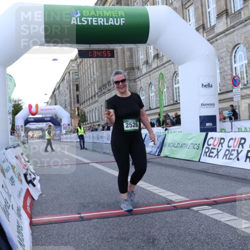 07.09.2025 - BARMER Alsterlauf Strokosch-Dieckow http://msf.ph/oto/8726746 07.09.2025 10:34:53 Ziel 2526, 5124, 5127 meine-sportfotos.de
