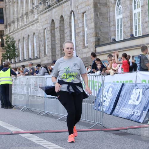 07.09.2025 - BARMER Alsterlauf Strokosch-Dieckow http://msf.ph/oto/8726768 07.09.2025 10:35:56 Ziel 3995, 4770 meine-sportfotos.de