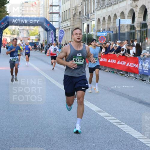 07.09.2025 - BARMER Alsterlauf Strokosch-Dieckow http://msf.ph/oto/8726786 07.09.2025 09:40:08 Ziel 2358, 2680, 2914, 3467, 3673, 3979, 5142, 5243, 5785, 6040, 6212, 8173, 8337 meine-sportfotos.de