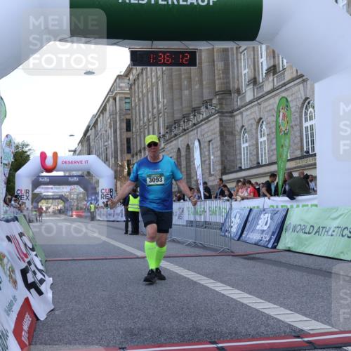 07.09.2025 - BARMER Alsterlauf Strokosch-Dieckow http://msf.ph/oto/8726788 07.09.2025 10:36:10 Ziel 3093, 4069 meine-sportfotos.de