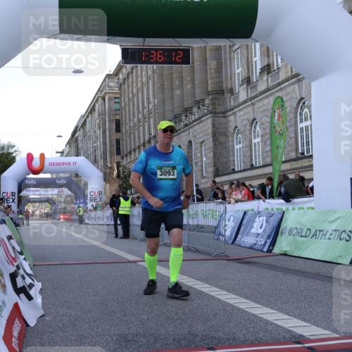 07.09.2025 - BARMER Alsterlauf Strokosch-Dieckow http://msf.ph/oto/8726790 07.09.2025 10:36:10 Ziel 3093, 4069 meine-sportfotos.de