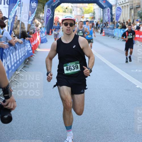 07.09.2025 - BARMER Alsterlauf Strokosch-Dieckow http://msf.ph/oto/8726799 07.09.2025 09:40:03 Ziel 2358, 2680, 2914, 3467, 3673, 5142, 5785, 5980, 6040, 6212, 8173, 8337, 8409 meine-sportfotos.de