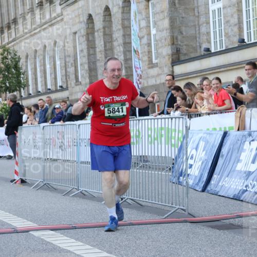 07.09.2025 - BARMER Alsterlauf Strokosch-Dieckow http://msf.ph/oto/8726801 07.09.2025 10:36:34 Ziel 5841 meine-sportfotos.de