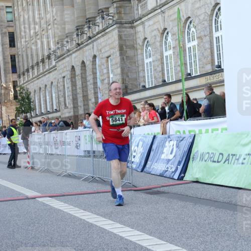 07.09.2025 - BARMER Alsterlauf Strokosch-Dieckow http://msf.ph/oto/8726804 07.09.2025 10:36:35 Ziel 5841 meine-sportfotos.de