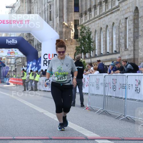 07.09.2025 - BARMER Alsterlauf Strokosch-Dieckow http://msf.ph/oto/8726828 07.09.2025 10:37:35 Ziel 3338, 3339, 3453 meine-sportfotos.de