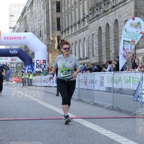 07.09.2025 - BARMER Alsterlauf Strokosch-Dieckow http://msf.ph/oto/8726831 07.09.2025 10:37:36 Ziel 3338, 3339, 3453 meine-sportfotos.de