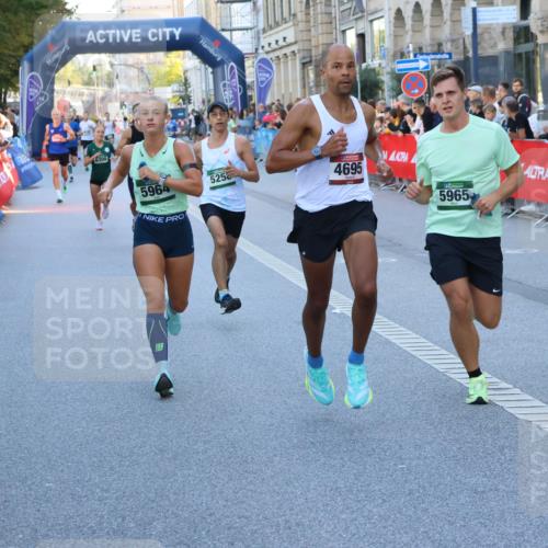 07.09.2025 - BARMER Alsterlauf Strokosch-Dieckow http://msf.ph/oto/8726885 07.09.2025 09:39:15 Ziel 2566, 2964, 3180, 3639, 3733, 3999, 4122, 4192, 4419, 5687, 5993 meine-sportfotos.de