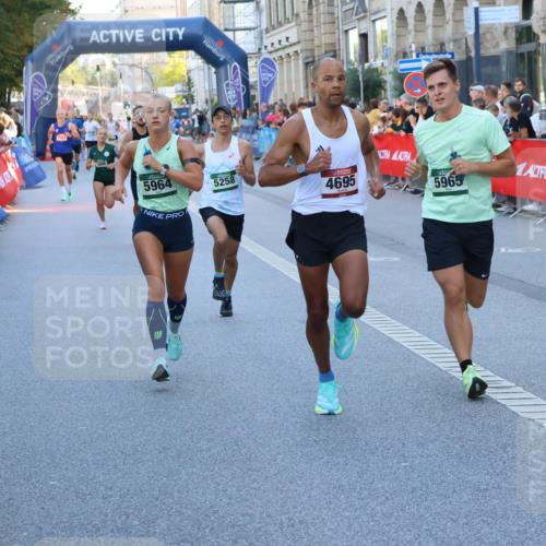 07.09.2025 - BARMER Alsterlauf Strokosch-Dieckow http://msf.ph/oto/8726886 07.09.2025 09:39:15 Ziel 2566, 2964, 3180, 3639, 3733, 3999, 4122, 4192, 4419, 5687, 5993 meine-sportfotos.de