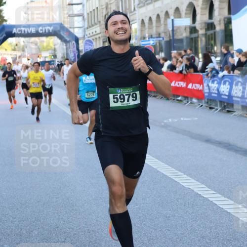 07.09.2025 - BARMER Alsterlauf Strokosch-Dieckow http://msf.ph/oto/8726924 07.09.2025 09:38:33 Ziel 2058, 2238, 4040, 5749, 8218, 8247, 8476 meine-sportfotos.de