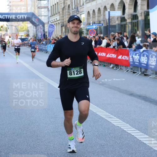 07.09.2025 - BARMER Alsterlauf Strokosch-Dieckow http://msf.ph/oto/8726949 07.09.2025 09:38:04 Ziel 2613, 2663, 3717, 4312, 4444, 4585, 4763, 5157, 5189, 5274, 5393, 5394, 5458, 5979, 6197 meine-sportfotos.de