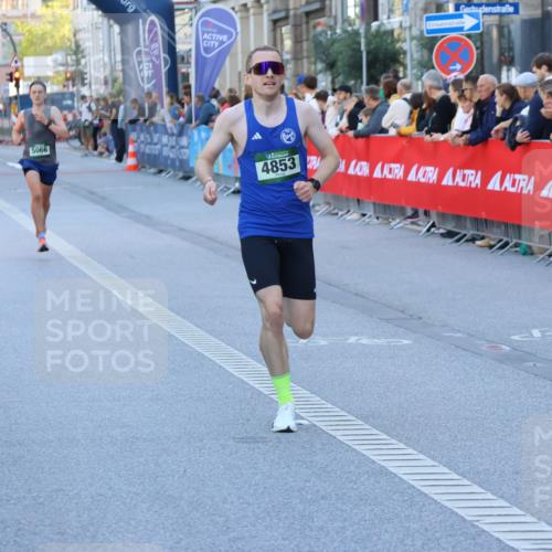 07.09.2025 - BARMER Alsterlauf Strokosch-Dieckow http://msf.ph/oto/8727006 07.09.2025 09:36:42 Ziel 3271, 4253, 5370, 5374, 5429, 6068, 8314 meine-sportfotos.de