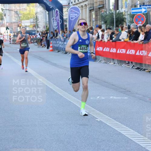 07.09.2025 - BARMER Alsterlauf Strokosch-Dieckow http://msf.ph/oto/8727007 07.09.2025 09:36:41 Ziel 4253, 5370, 5374, 5429, 6068, 8314 meine-sportfotos.de